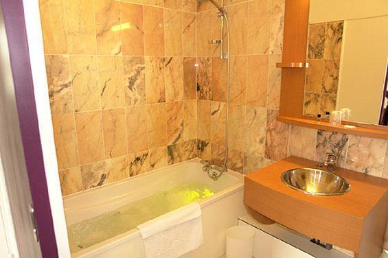 Hotel Brit Le Castel Rennes